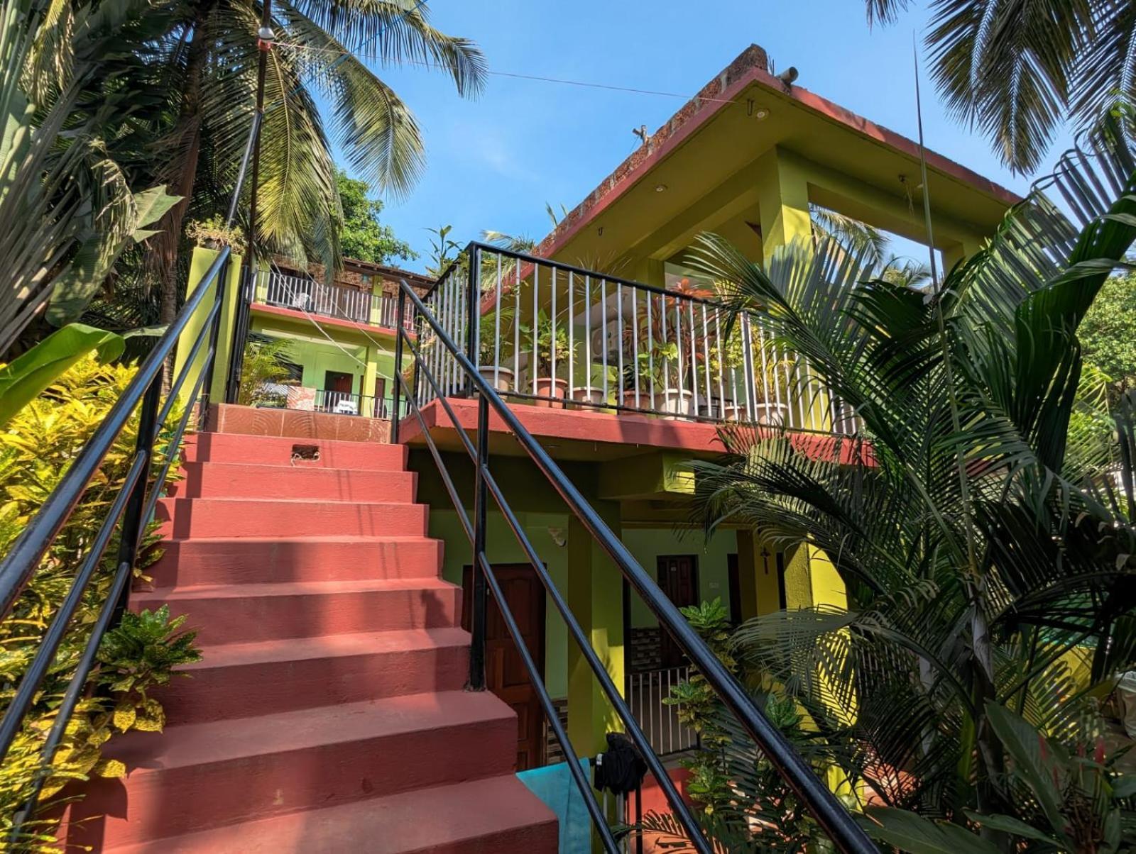Luciano Guest House Arambol Buitenkant foto